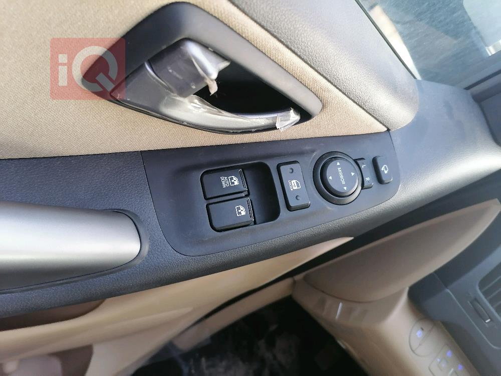 Hyundai H-1